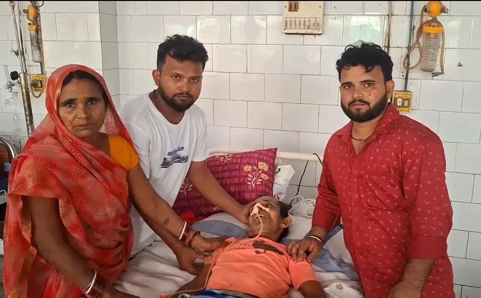 जमीन विवाद में पिता-पुत्र पर जानलेवा हमला, पिता की हालत गंभीर; 11 नामजद, एक आरोपी गिरफ्तार