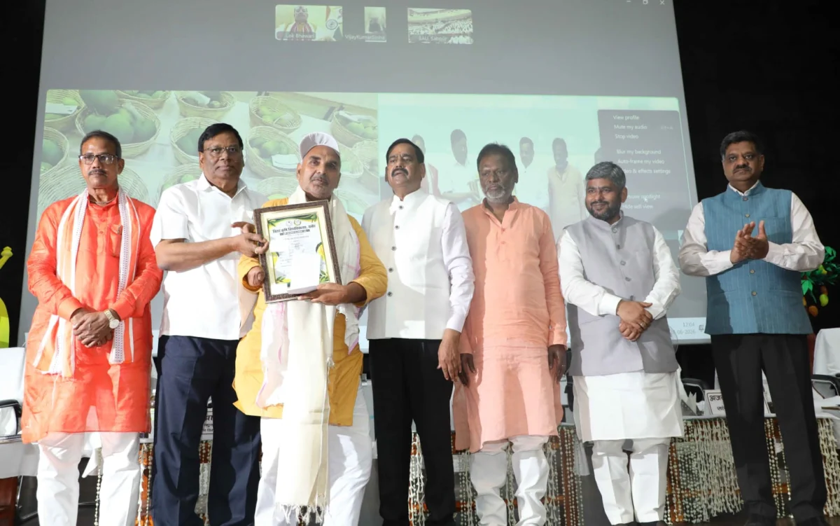 बीएयू में राष्ट्रीय आम समागम-सह-कार्यशाला का भव्य समापन, 1100 से अधिक किस्मों ने खींचा ध्यान