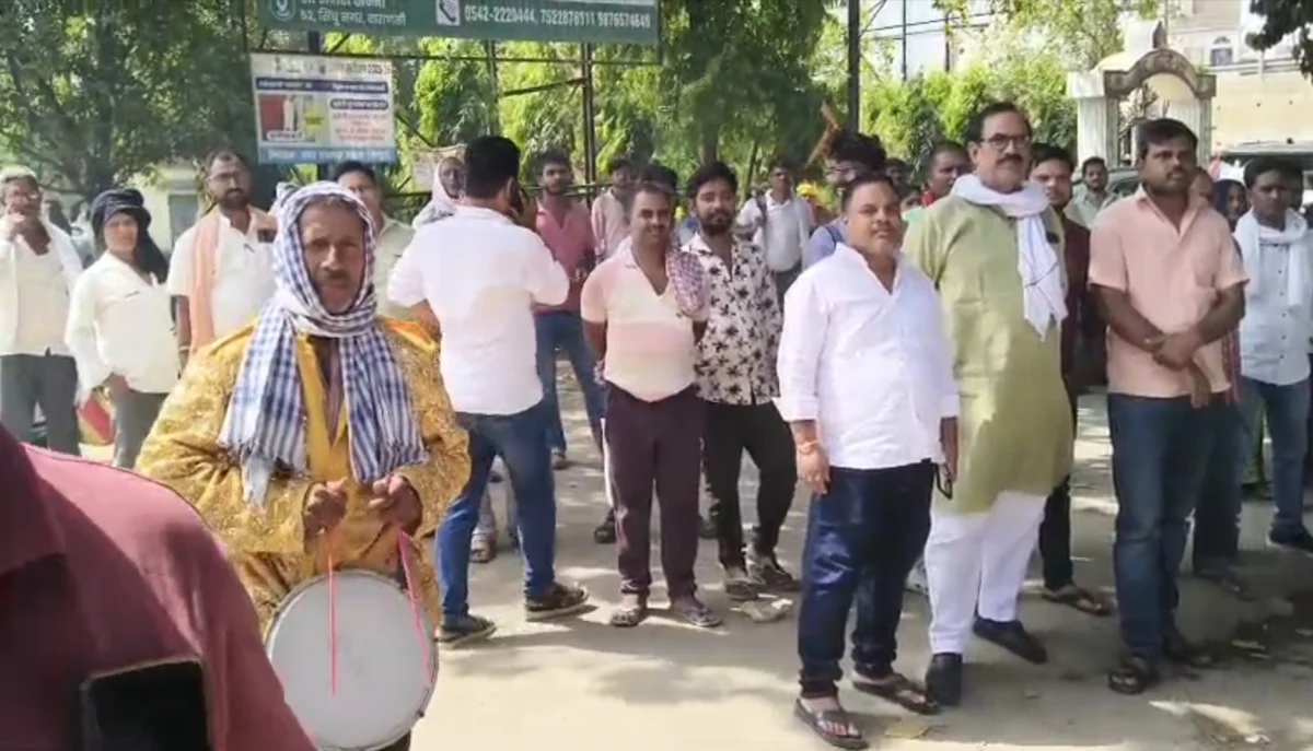 किसान की बेटी ने रचा इतिहास! BPSC में बनी RTO अधिकारी, ढोल-नगाड़ों के साथ हुआ भव्य स्वागत 3 किसान की बेटी ने रचा इतिहास! BPSC में बनी RTO अधिकारी, ढोल-नगाड़ों के साथ हुआ भव्य स्वागत