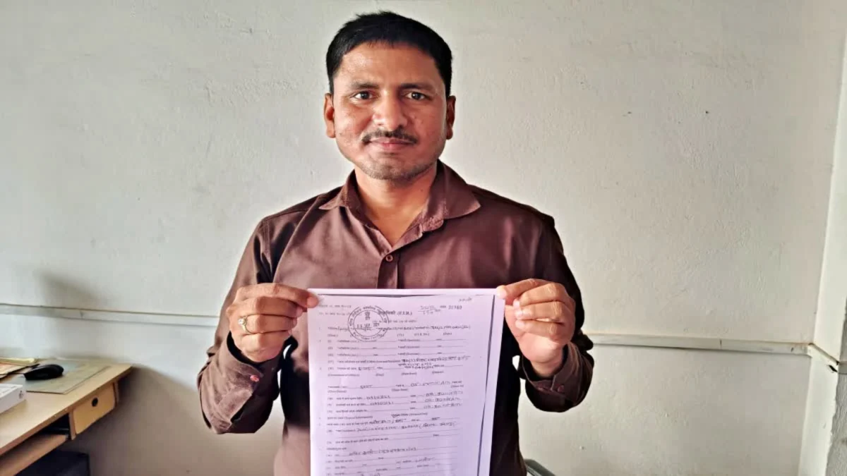 कंफर्म टिकट के बावजूद नहीं मिली सीट तो रेलवे पर भारी पड़ा मामला, उपभोक्ता आयोग ने लगाया जुर्माना और मुआवजा देने का आदेश