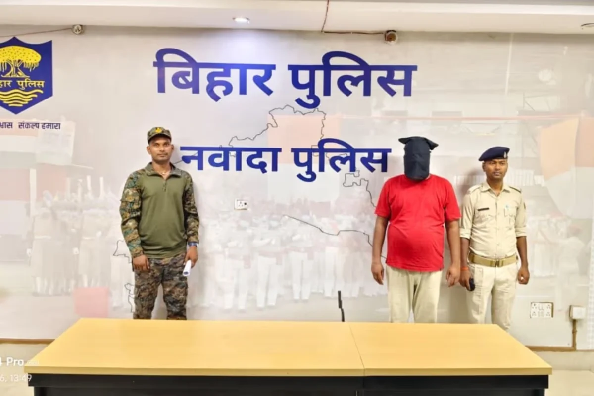 नवादा पुलिस की बड़ी कामयाबी: तेल लदा लूटा गया ट्रक बरामद, झारखंड-बिहार में सक्रिय कुख्यात अपराधी पटना से गिरफ्तार