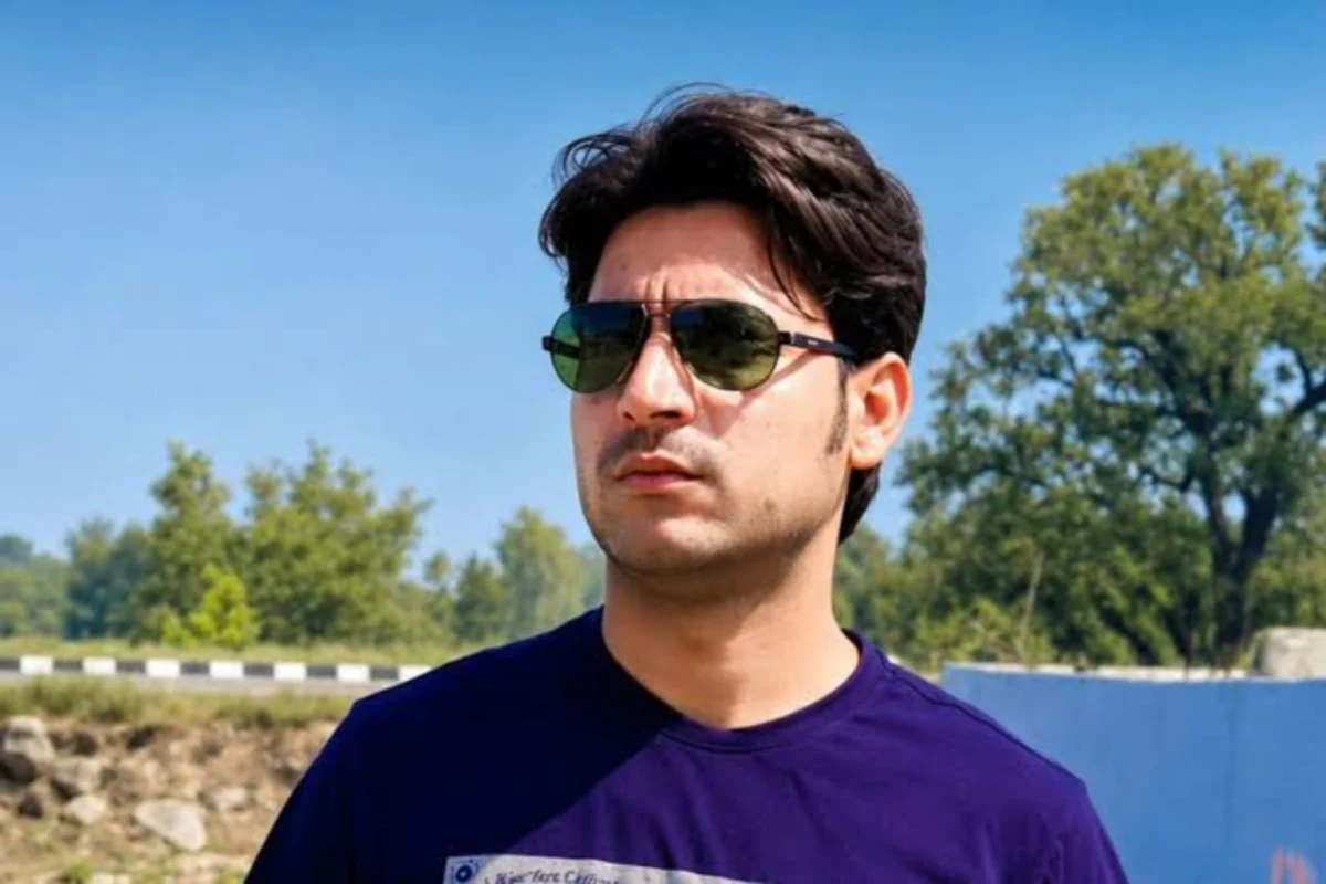 भरत तिवारी एनकाउंटर केस में परिवार को बड़ी राहत, पुलिस फायरिंग केस की FIR से पिता और भाई का नाम हटाया गया