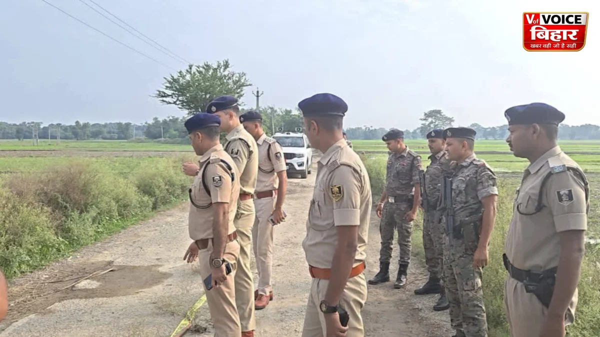 खगड़िया में पुलिस-बदमाश मुठभेड़: सरकारी पिस्टल छीनकर भागा आरोपी पैर में गोली लगने से घायल, दो फरार 1 खगड़िया में पुलिस-बदमाश मुठभेड़: सरकारी पिस्टल छीनकर भागा आरोपी पैर में गोली लगने से घायल, दो फरार