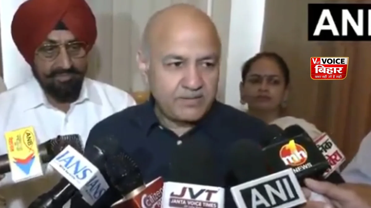 ‘पंजाब में पेपर लीक नहीं, अफवाह फैलाई जा रही’, मनीष सिसोदिया का BJP-कांग्रेस पर बड़ा हमला; शिक्षा मंत्री के इस्तीफे का भी किया जिक्र