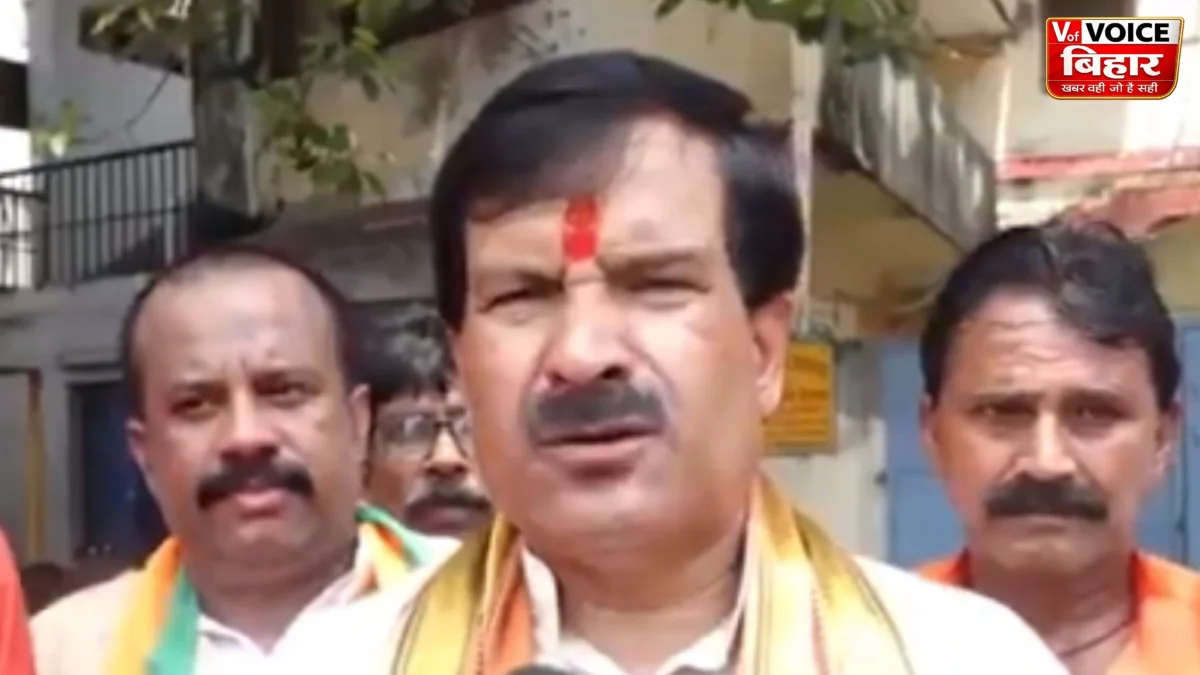 नए शिक्षा मंत्री पर भी सियासत तेज! राहुल गांधी पर बरसी BJP, बोली- छात्रों के नाम पर सिर्फ राजनीति करती है कांग्रेस