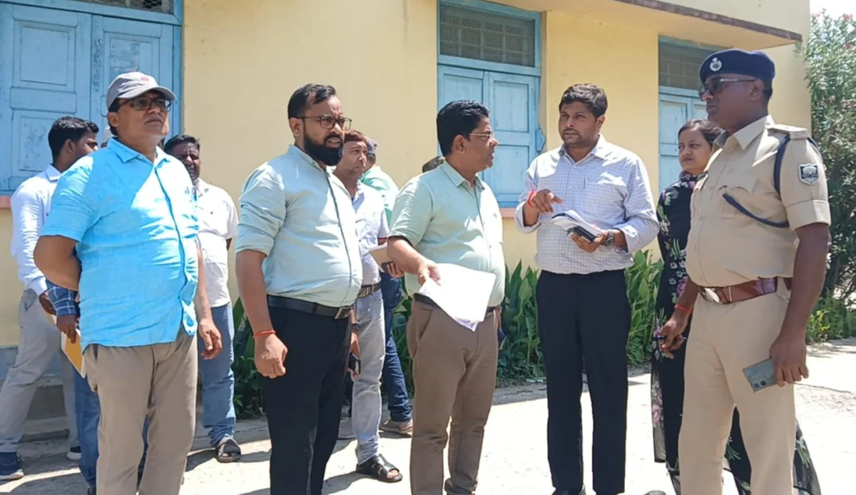 श्रावणी मेला 2026 की तैयारियां तेज, सुरक्षा बलों के ठहराव को लेकर सुल्तानगंज में अधिकारियों ने किया स्थल निरीक्षण