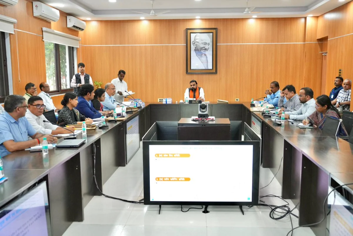 बिहार में नीति आयोग की तर्ज पर बनेगा नया आयोग, मुख्यमंत्री ने विकास योजनाओं की समीक्षा बैठक में किया बड़ा ऐलान