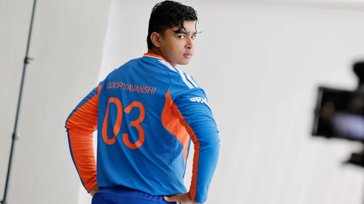 15 साल के वैभव सूर्यवंशी ने रचा इतिहास, इंटरनेशनल डेब्यू में तोड़ा सचिन-शेफाली का रिकॉर्ड