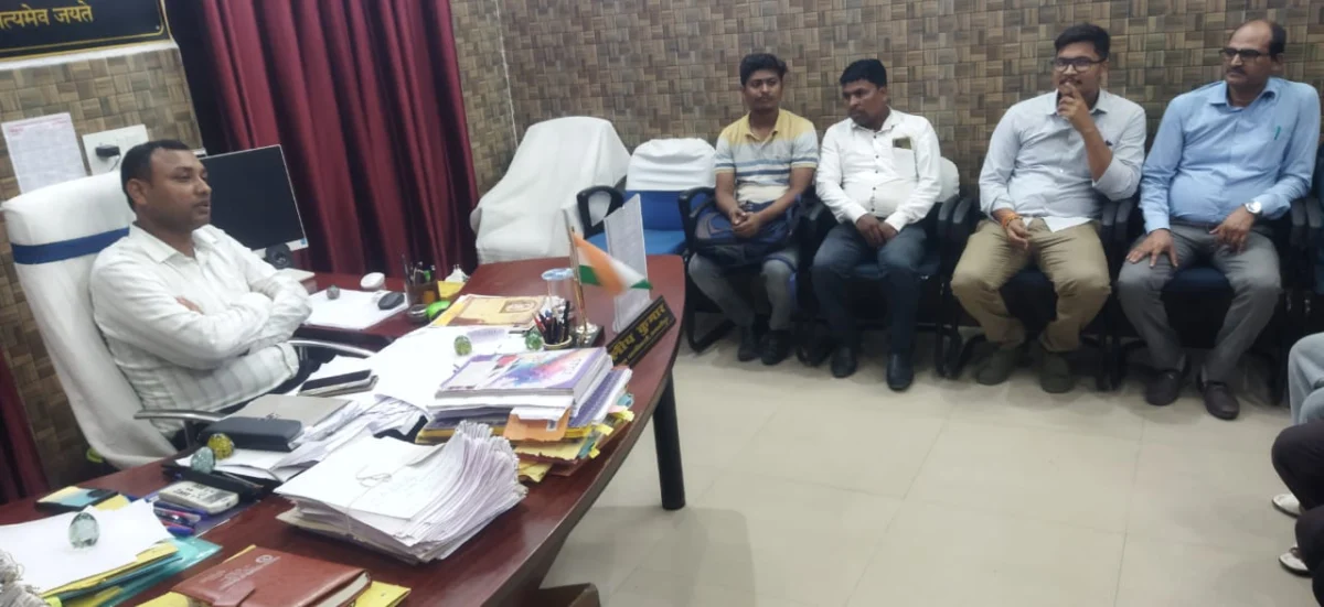 भागलपुर में ओवरब्रिज मरम्मत के बीच ट्रैफिक व्यवस्था पर प्रशासन अलर्ट, निजी स्कूलों के साथ बनी रणनीति, बच्चों की सुरक्षा पर विशेष जोर