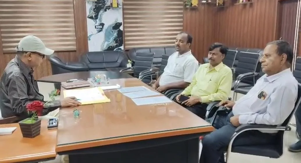 भागलपुर इंजीनियरिंग कॉलेज को राष्ट्रीय और अंतरराष्ट्रीय पहचान दिलाने की तैयारी, नए प्राचार्य डॉ. विमलेश कुमार ने संभाला कार्यभार 1 भागलपुर इंजीनियरिंग कॉलेज को राष्ट्रीय और अंतरराष्ट्रीय पहचान दिलाने की तैयारी, नए प्राचार्य डॉ. विमलेश कुमार ने संभाला कार्यभार