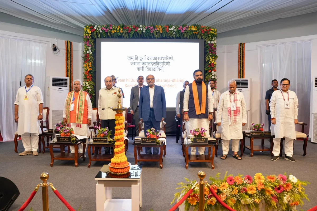गया में जनप्रतिनिधियों के लिए शुरू हुआ विशेष प्रबोधन कार्यक्रम, सक्षम विधानसभा से समृद्ध बिहार के निर्माण पर जोर 1 गया में जनप्रतिनिधियों के लिए शुरू हुआ विशेष प्रबोधन कार्यक्रम, सक्षम विधानसभा से समृद्ध बिहार के निर्माण पर जोर
