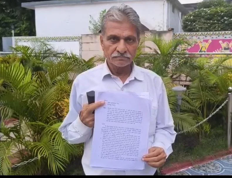 बांका में जमीन विवाद ने पकड़ा तूल, परिवार ने प्रशासन से लगाई निष्पक्ष जांच और सुरक्षा की गुहार