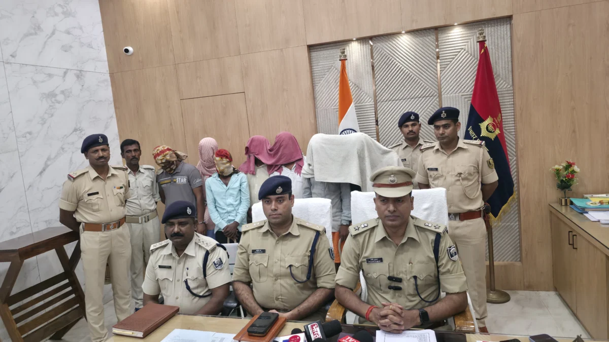 भागलपुर पुलिस की बड़ी सफलता: मधुसूदनपुर डकैती कांड का खुलासा, सात अपराधी गिरफ्तार, सोना-नकदी और हथियार बरामद