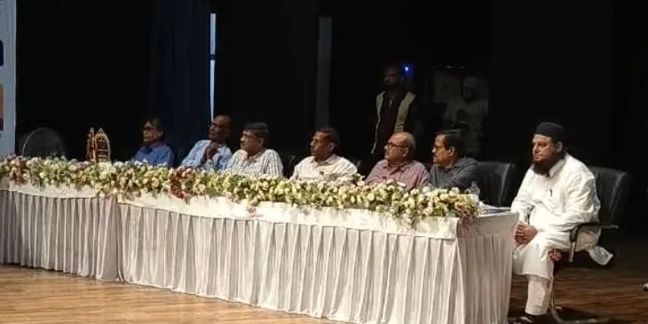 भागलपुर के टाउन हॉल में गूंजा विकास का विजन, अंग शिखर सम्मेलन में क्षेत्र की नई दिशा पर मंथन