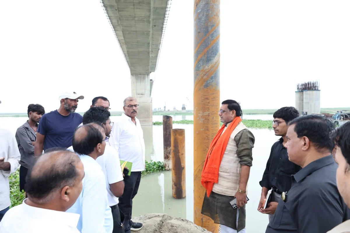 विक्रमशिला सेतु के पुनर्स्थापन कार्य का पथ निर्माण मंत्री ने किया निरीक्षण, तय समय सीमा में काम पूरा करने के दिए निर्देश