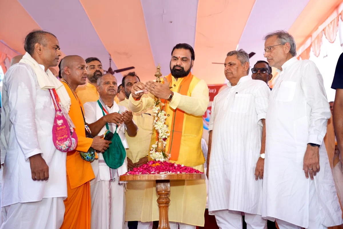 पटना में भगवान जगन्नाथ रथ यात्रा का भव्य शुभारंभ, मुख्यमंत्री सम्राट चौधरी ने खींची रथ की रस्सी