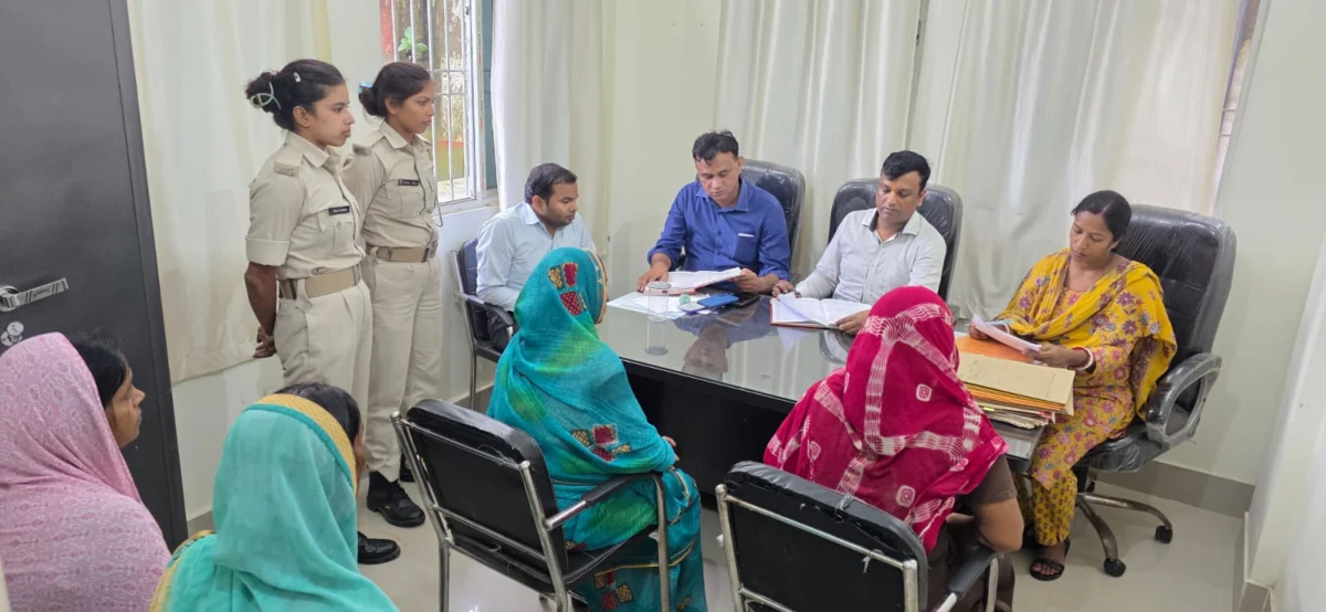 मायागंज स्थित वन स्टॉप सेंटर का संयुक्त निरीक्षण, रिकॉर्ड और काउंसलिंग व्यवस्था संतोषजनक मिली