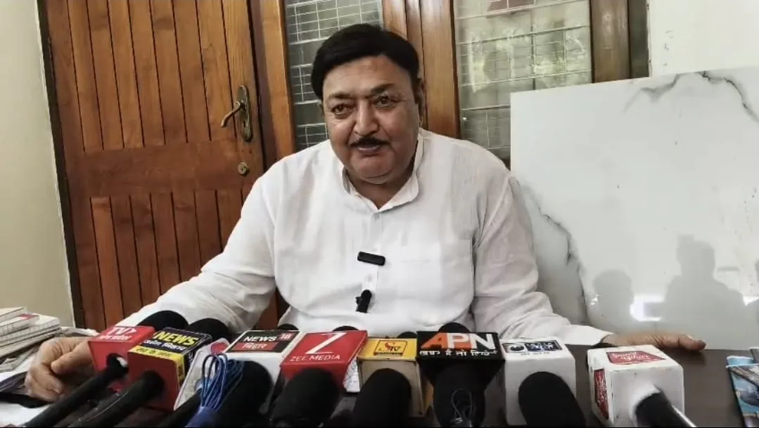 नीट परीक्षा में कथित पेपर लीक को लेकर कांग्रेस का सरकार पर हमला, छात्रों के समर्थन में उतरे अजीत शर्मा