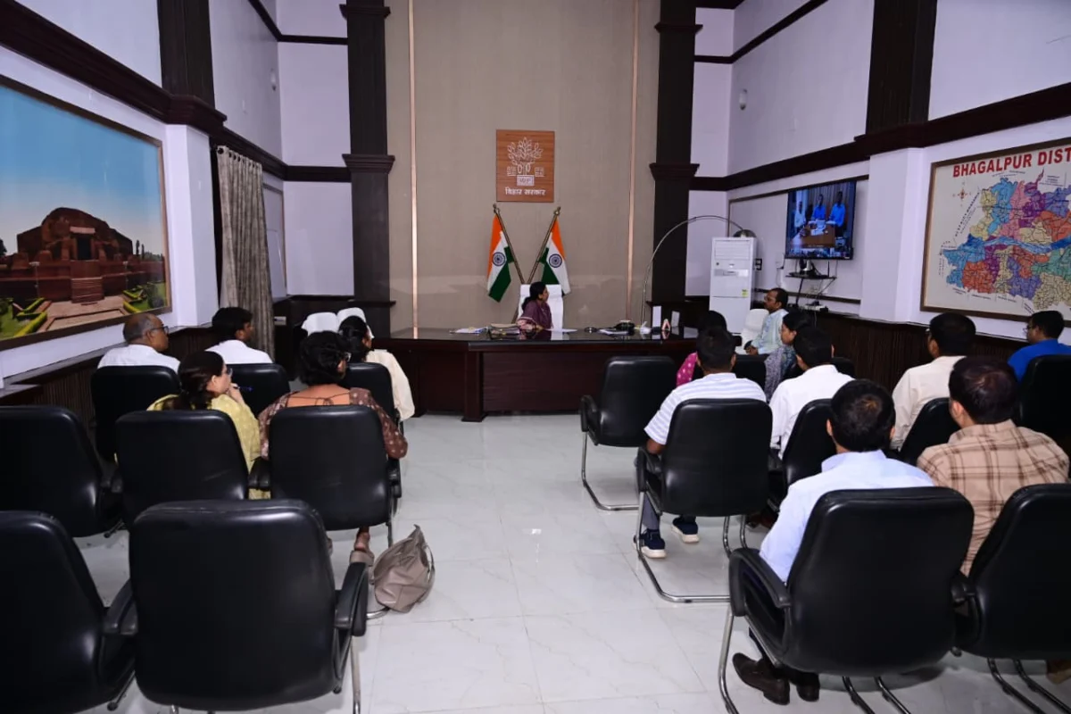 भागलपुर में 25 जुलाई को जिला, प्रखंड और पंचायत स्तर पर होंगे विशेष कार्यक्रम, सरकार की उपलब्धियों का किया जाएगा व्यापक प्रचार-प्रसार 1 भागलपुर में 25 जुलाई को जिला, प्रखंड और पंचायत स्तर पर होंगे विशेष कार्यक्रम, सरकार की उपलब्धियों का किया जाएगा व्यापक प्रचार-प्रसार