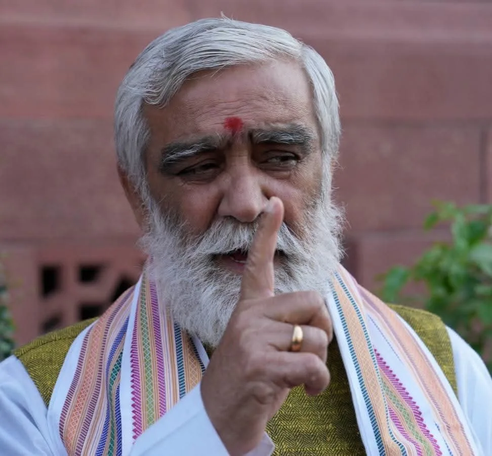 शिक्षा और परीक्षा व्यवस्था में सुधार के फैसले का अश्विनी चौबे ने किया स्वागत, छात्रहित को बताया सर्वोच्च प्राथमिकता