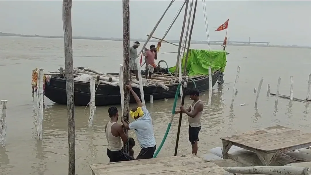 गंगा के जलस्तर में लगातार बढ़ोतरी, भागलपुर में 24 घंटे में 30 सेंटीमीटर की वृद्धि