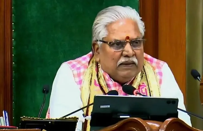 बिहार विधानसभा मानसून सत्र के दूसरे दिन खूब हंगामा, 1 लाख शिक्षकों की भर्ती से लेकर पंचायत टैक्स तक कई बड़े फैसले