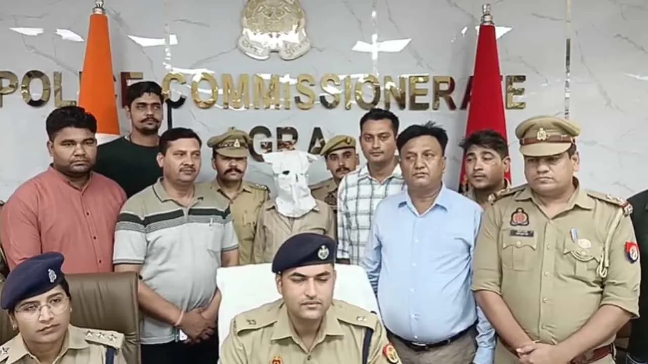 27 साल तक पुलिस को देता रहा चकमा, नाम बदलकर भोपाल में बसा था ‘भूरा’; आगरा पुलिस ने 50 हजार के इनामी आरोपी को दबोचा