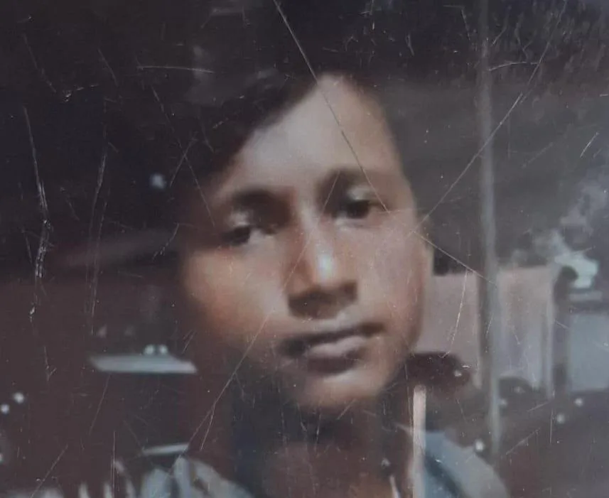 भागलपुर में रेलवे ट्रैक के पास घायल मिले युवक की मौत से उठे कई सवाल, परिजनों ने निष्पक्ष जांच की मांग उठाई 1 भागलपुर में रेलवे ट्रैक के पास घायल मिले युवक की मौत से उठे कई सवाल, परिजनों ने निष्पक्ष जांच की मांग उठाई