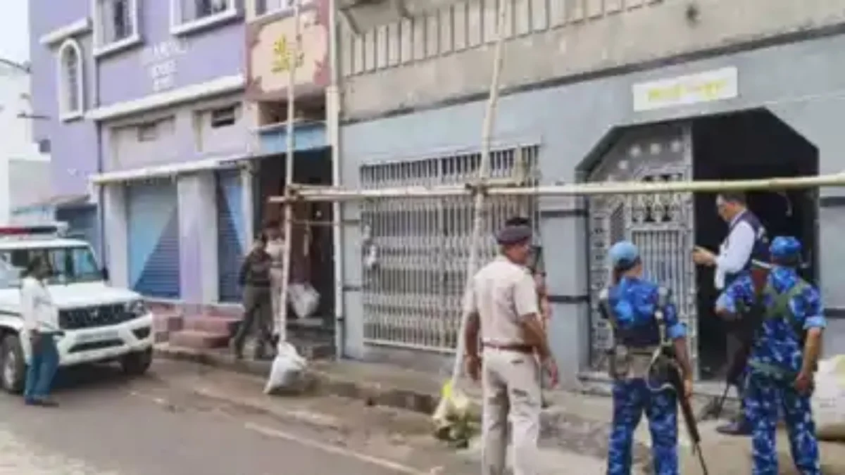 सीवान के उत्पाद निरीक्षक पर आय से अधिक संपत्ति का मामला, पटना, मुंगेर और सीवान समेत पांच ठिकानों पर EOU की बड़ी कार्रवाई