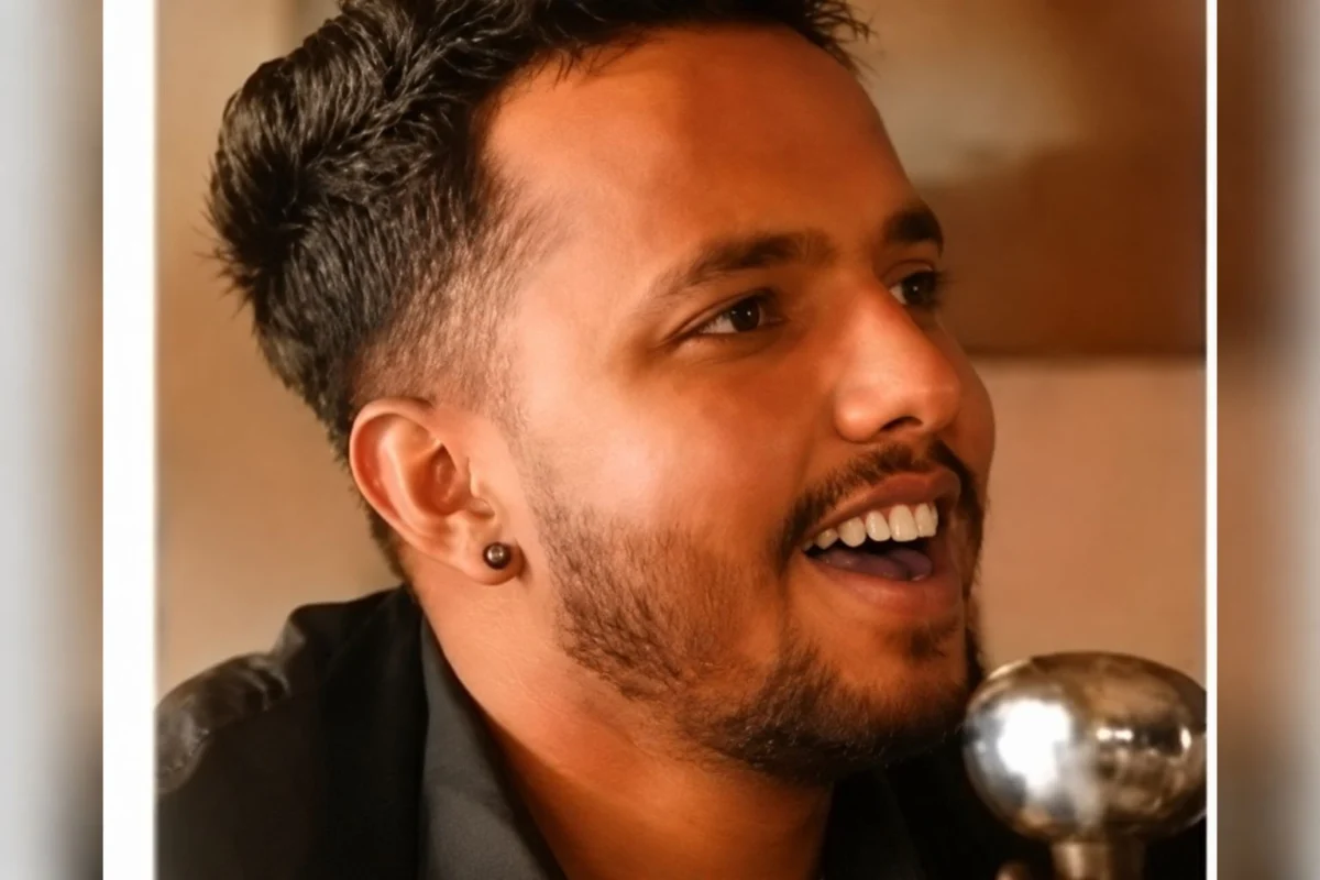 डुमरिया के आशुतोष कुमार झा का बॉलीवुड में बढ़ता सफर, जल्द रिलीज होगा नया मैथिली गीत ‘मीठ-मीठ मैसेज’